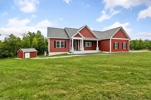 431 Grady Ln, Pembroke, NH 03275 - Photo 3
