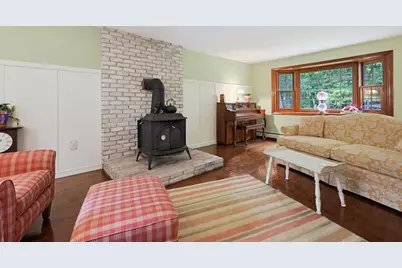 245 Albee Road, Uxbridge, MA 01569 - Photo 5