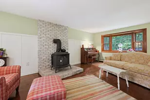 245 Albee Rd, Uxbridge, MA 01569 - Photo 5