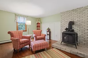 245 Albee Rd, Uxbridge, MA 01569 - Photo 7