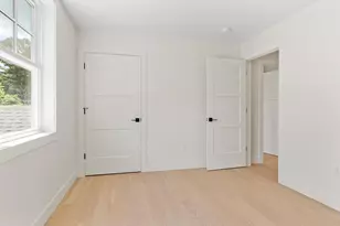 58 Neillian St, Bedford, MA 01730 - Photo 27