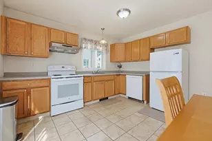 474 Plantation St, Worcester, MA 01605 - Photo 9