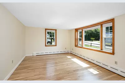9 Hinckley Rd, Tewksbury, MA 01876 - Photo 5