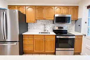 60 Lake St, Winchester, MA 01890 - Photo 3