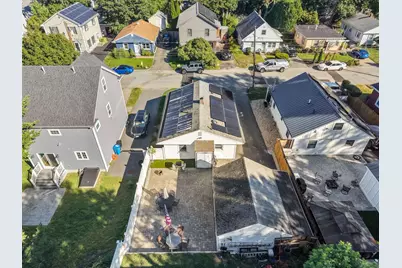 42 Mokema Ave, Waltham, MA 02451 - Photo 15