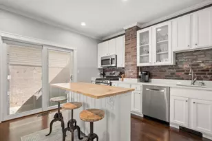 372 Silver St, Boston, MA 02127 - Photo 3