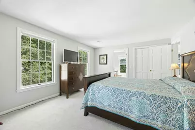 5 School St, Granby, MA 01033 - Photo 15