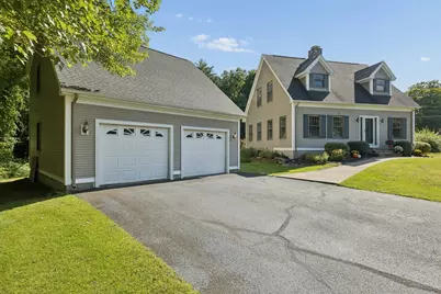 5 School St, Granby, MA 01033 - Photo 31