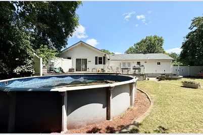 66 Barrison St, Springfield, MA 01109 - Photo 5