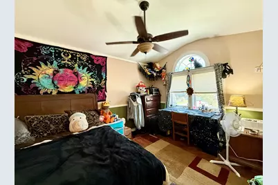 66 Barrison St, Springfield, MA 01109 - Photo 17