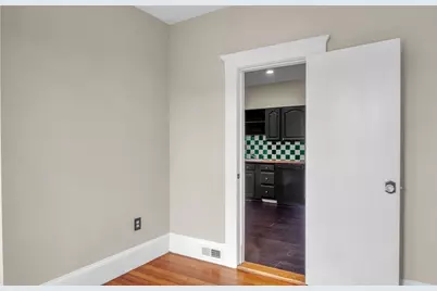 44 Pingree St #5, Salem, MA 01970 - Photo 11