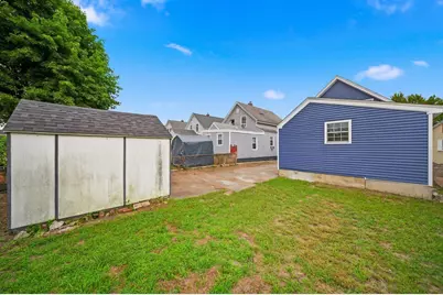 57 Corbett St, Lowell, MA 01852 - Photo 31