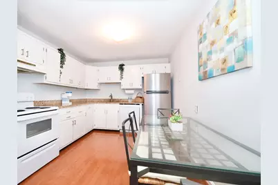 11 Cogswell Ave #6, Cambridge, MA 02140 - Photo 3