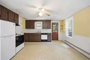 18 Oak St, Plymouth, MA 02360 - Photo 7