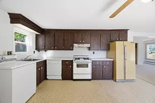 18 Oak St, Plymouth, MA 02360 - Photo 19
