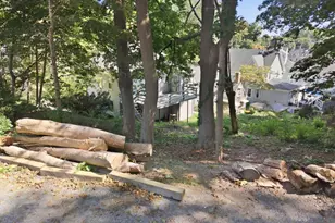 18 Oak St, Plymouth, MA 02360 - Photo 33