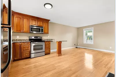 83 Holten St, Danvers, MA 01923 - Photo 15