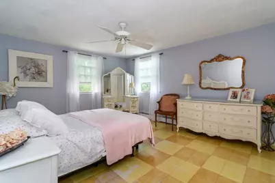 37 Pine St, Natick, MA 01760 - Photo 15