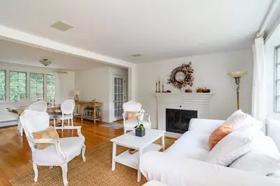 37 Pine St, Natick, MA 01760 - Photo 5