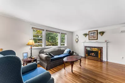 35 Donna Rd, Holliston, MA 01746 - Photo 3