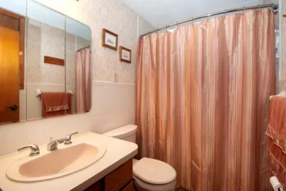 40 Border Rd, Holbrook, MA 02343 - Photo 11
