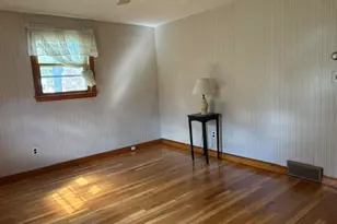 40 Border Rd, Holbrook, MA 02343 - Photo 15