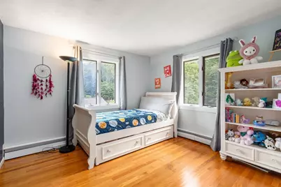 7 Lamphere Cir, Framingham, MA 01701 - Photo 25