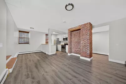 533 Locust St #1, Fall River, MA 02720 - Photo 3