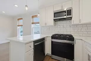 153 Everett St, Boston, MA 02128 - Photo 13