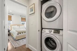 153 Everett St, Boston, MA 02128 - Photo 9