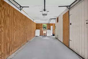 17 Grover St, Beverly, MA 01915 - Photo 23