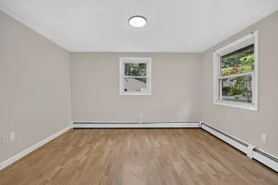 17 Grover St, Beverly, MA 01915 - Photo 21
