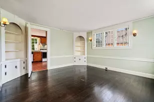 60 Wellesley St, Weston, MA 02493 - Photo 13