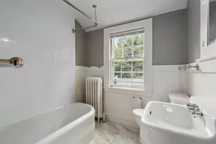 60 Wellesley St, Weston, MA 02493 - Photo 31