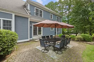 8 Wildewood Dr, Paxton, MA 01612 - Photo 5