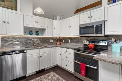 24 Blueberry Avenue, Provincetown, MA 02657 - Photo 7
