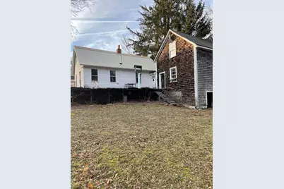 87 High St, Freetown, MA 02702 - Photo 1