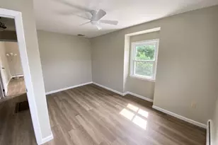 27 Fenwick, Revere, MA 02151 - Photo 31