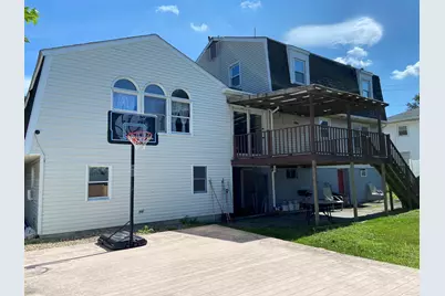 27 Fenwick, Revere, MA 02151 - Photo 3