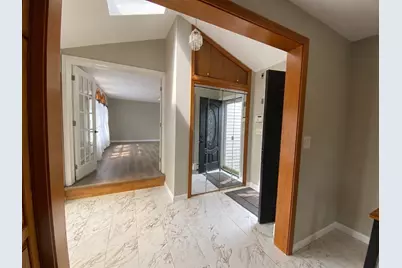 27 Fenwick, Revere, MA 02151 - Photo 9