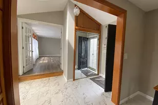 27 Fenwick, Revere, MA 02151 - Photo 9