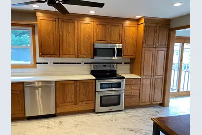 27 Fenwick, Revere, MA 02151 - Photo 15