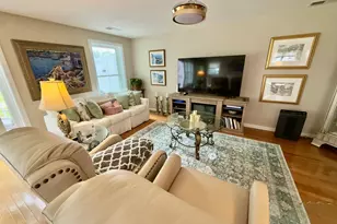 605 White Cliff Dr, Plymouth, MA 02360 - Photo 3