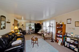 14 Sunnydale Cir, Brimfield, MA 01010 - Photo 5