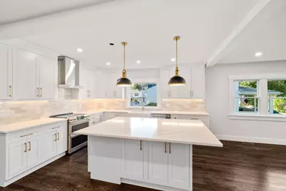 184 Perham Street, Boston, MA 02132 - Photo 9