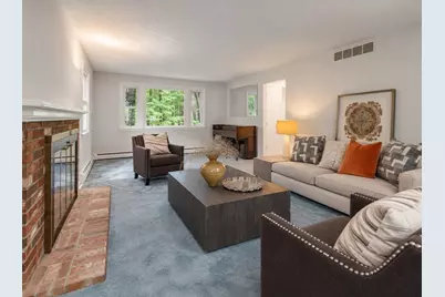 41 Old Stagecoach Rd, Bedford, MA 01730 - Photo 9