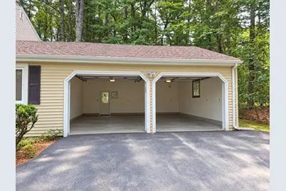 41 Old Stagecoach Rd, Bedford, MA 01730 - Photo 33