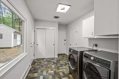 41 Old Stagecoach Rd, Bedford, MA 01730 - Photo 15