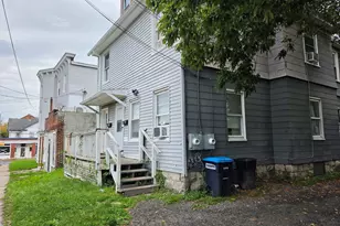 48 4th, Pittsfield, MA 01201 - Photo 3