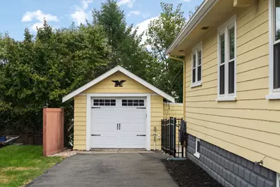 37 Lynde Ave, Melrose, MA 02176 - Photo 21